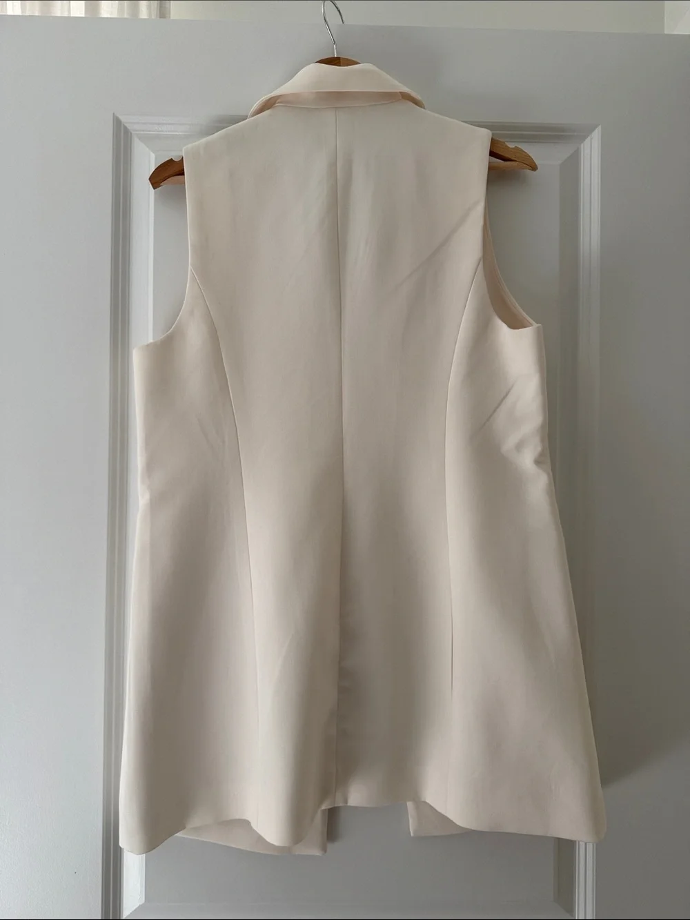 Maison Jules Cream Sleeveless Blazer Vest